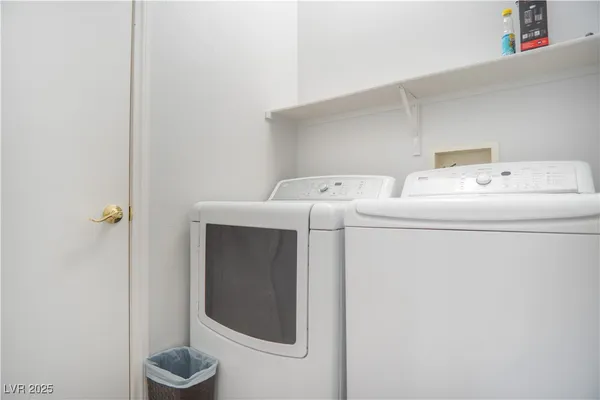 $2,075 | 2401 Predera Avenue, Henderson, NV 89052