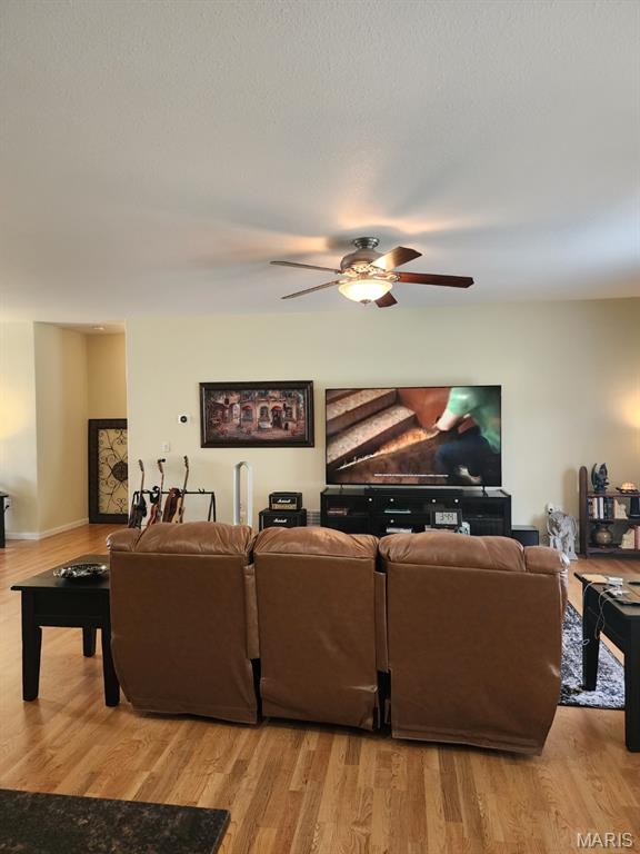 103 Cedar Court St. Robert, MO 65584 - Photo 8 of 55