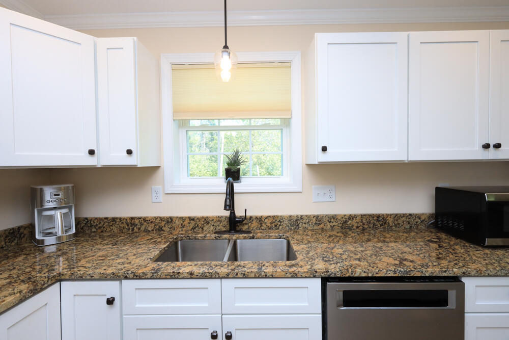 40 Magnolia Hill Road Bangor, ME 04401 - Photo 7 of 36 07 (2)