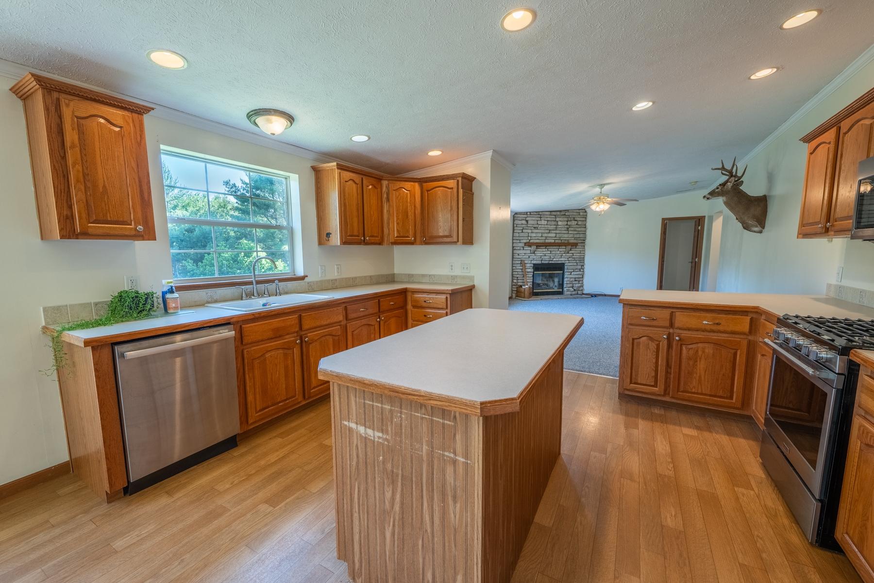 N9127 Forest Road Deerbrook, WI 54424 - Photo 12 of 56 Gallery Image 12
