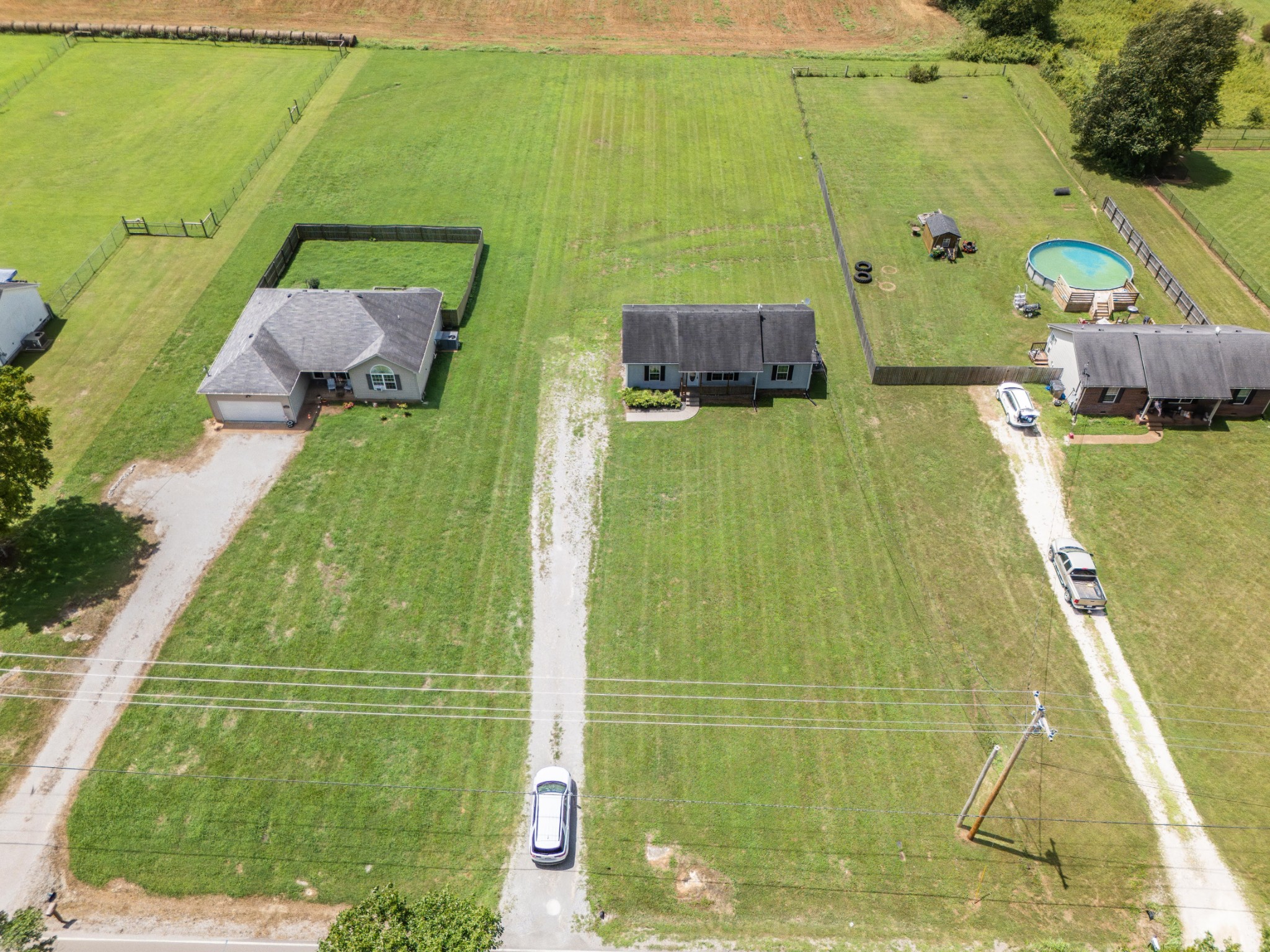 4214 Thick Road Chapel Hill, TN 37034 - Photo 5 of 29 a view of a garden