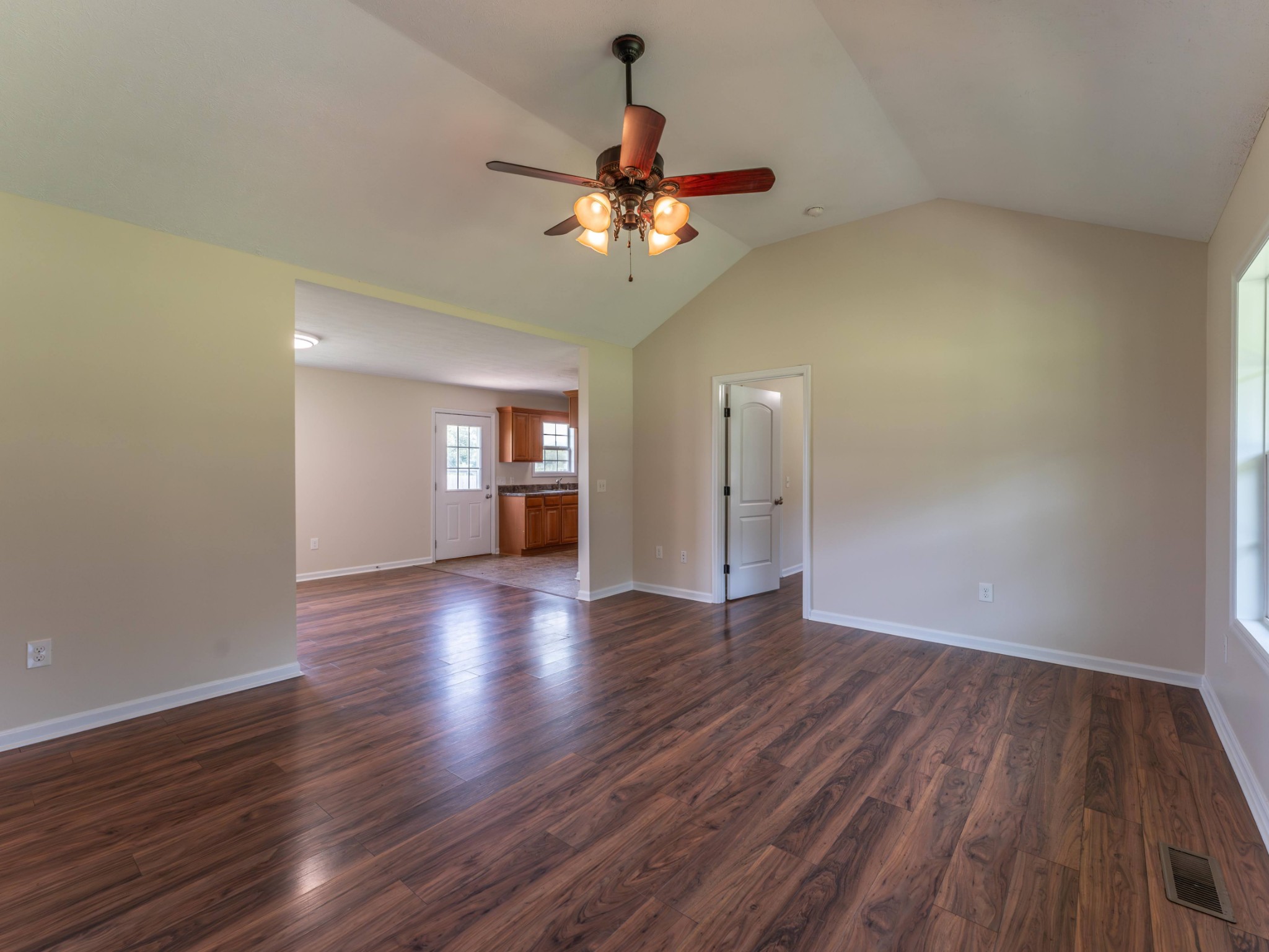 4214 Thick Road Chapel Hill, TN 37034 - Photo 8 of 29 a view of empty room with wooden floor