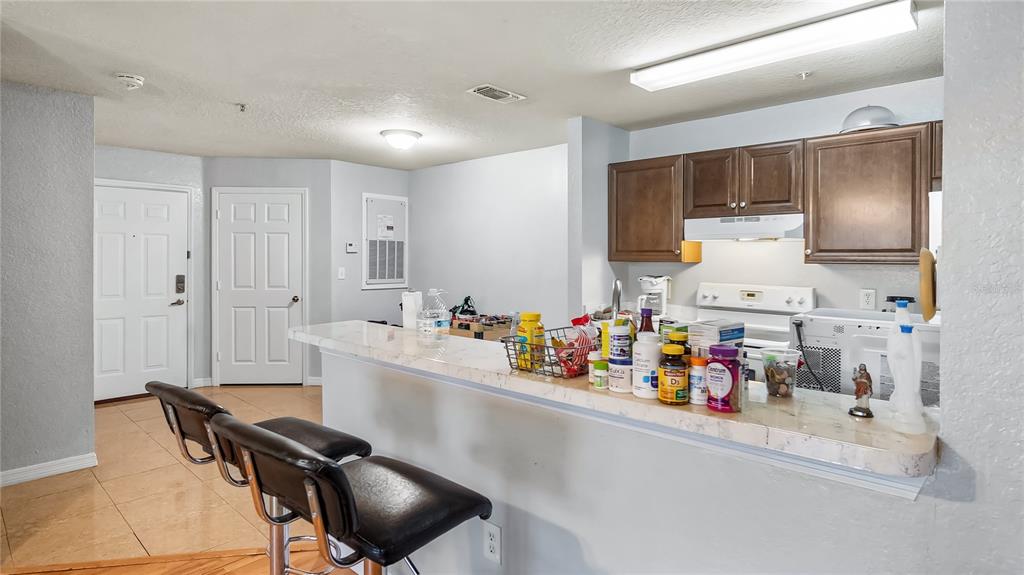5483 Vineland Road, Unit 10103 Orlando, FL 32811 - Photo 5 of 18