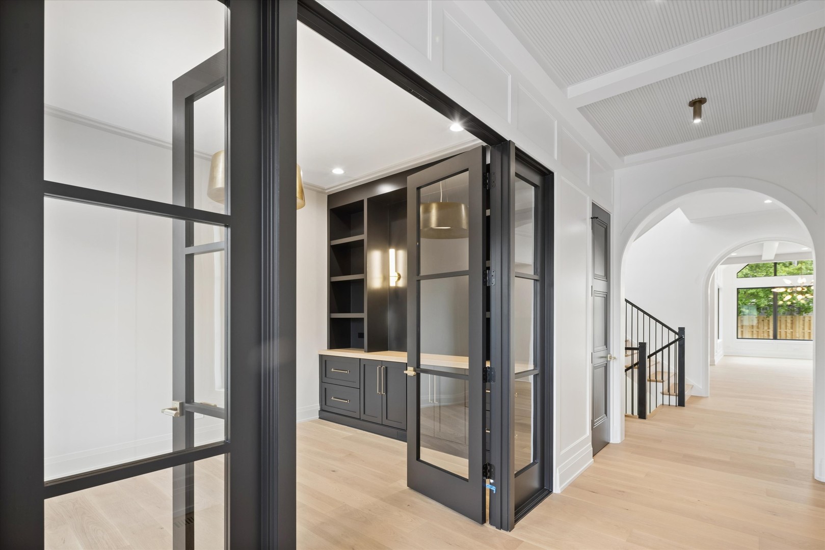 196 Walnut Street Elmhurst, IL 60126 - Photo 32 of 37 a view of an entryway with staircase