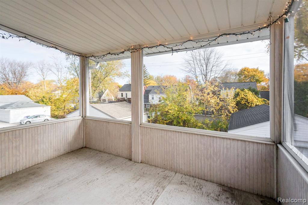 440 Alter Road Detroit, MI 48215 - Photo 19 of 40