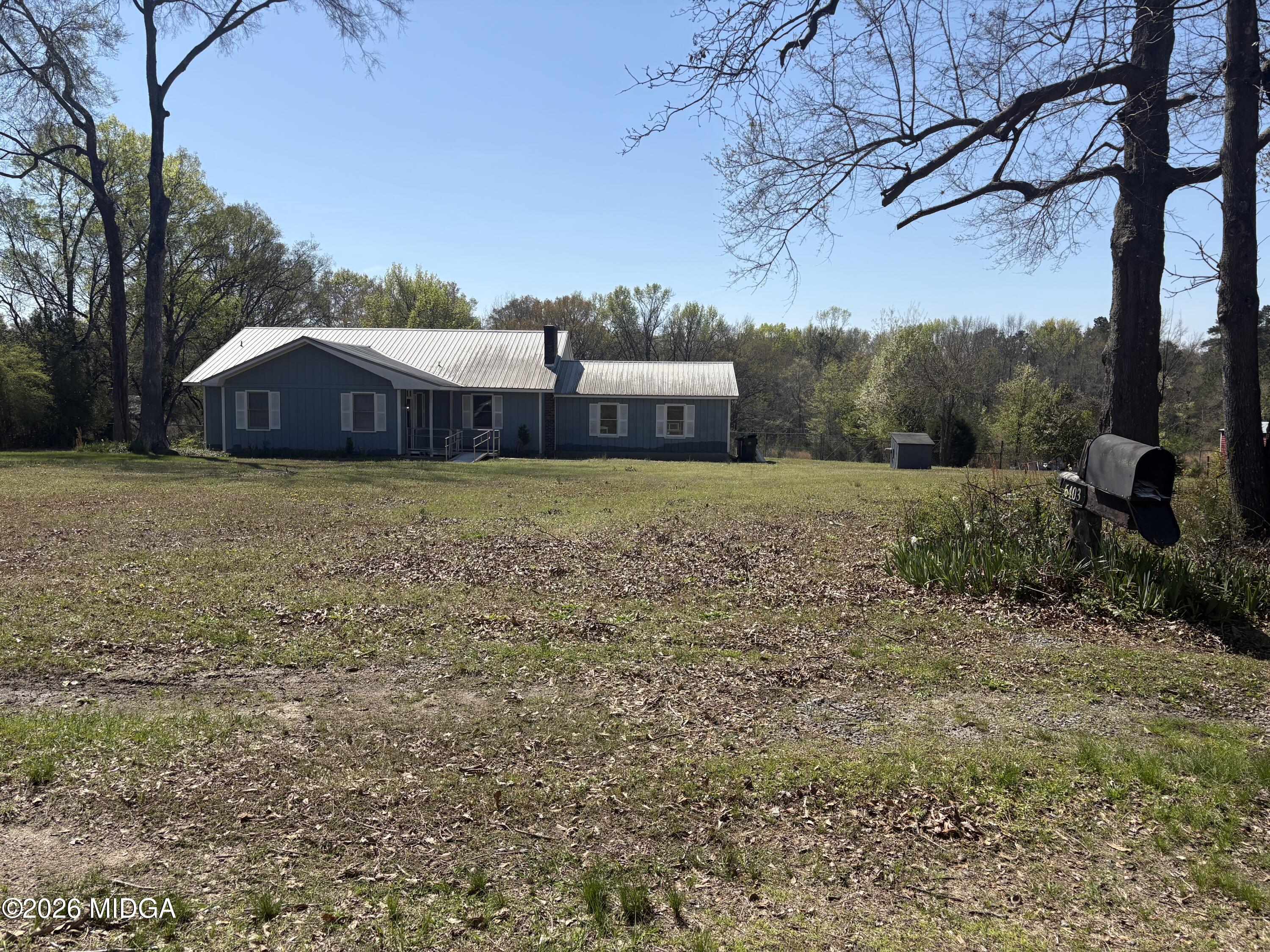 6403 Barfield Road Macon, GA 31216 - Photo 16 of 34 IMG_2179