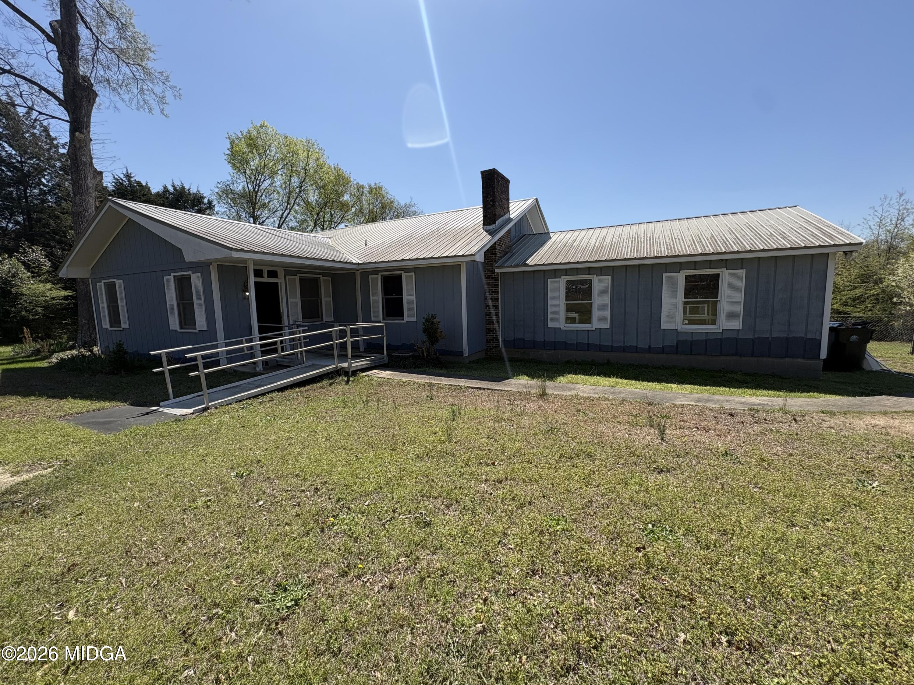 6403 Barfield Road Macon, GA 31216 - Photo 24 of 34 IMG_2189