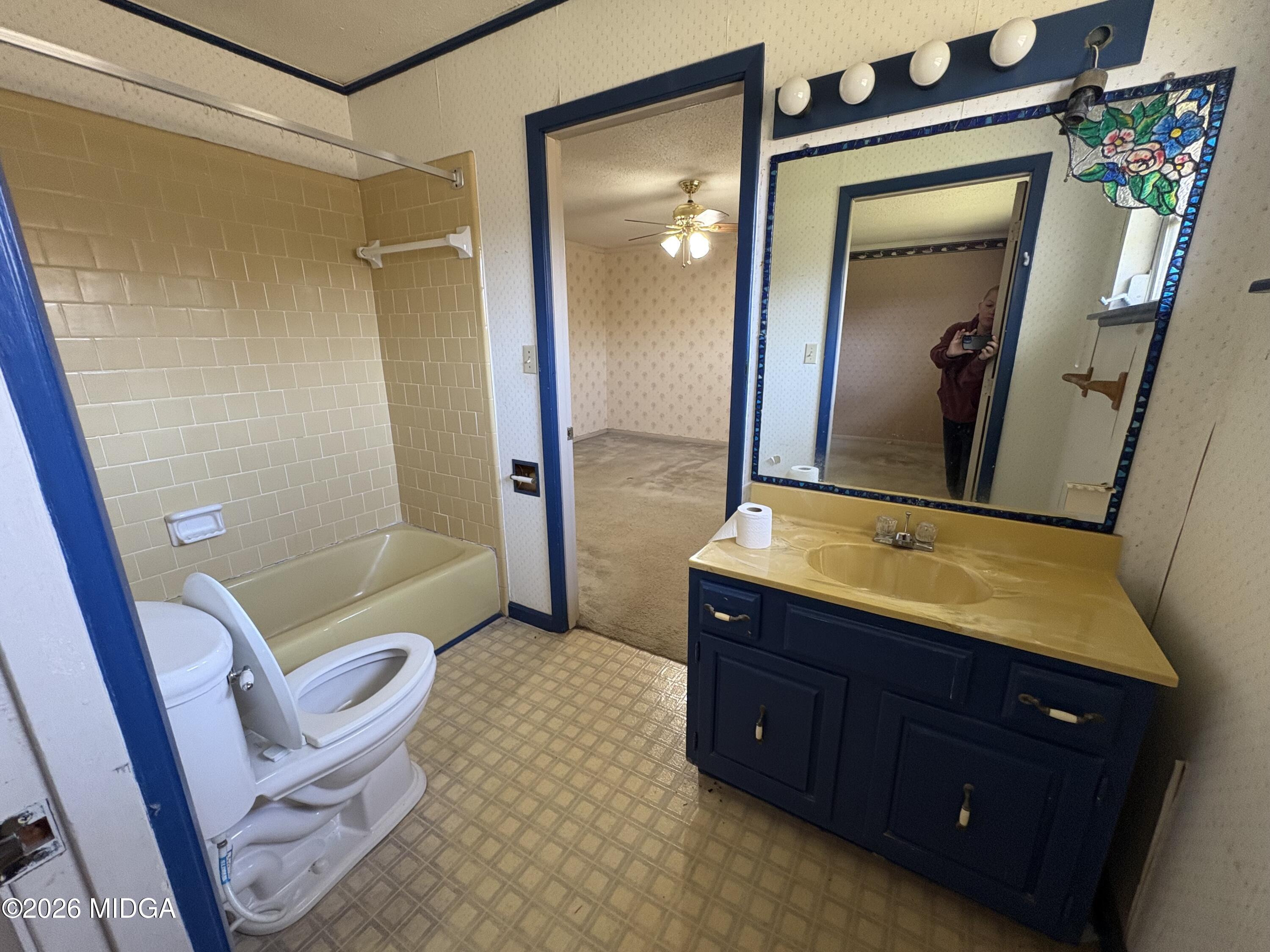 6403 Barfield Road Macon, GA 31216 - Photo 8 of 34 IMG_2201