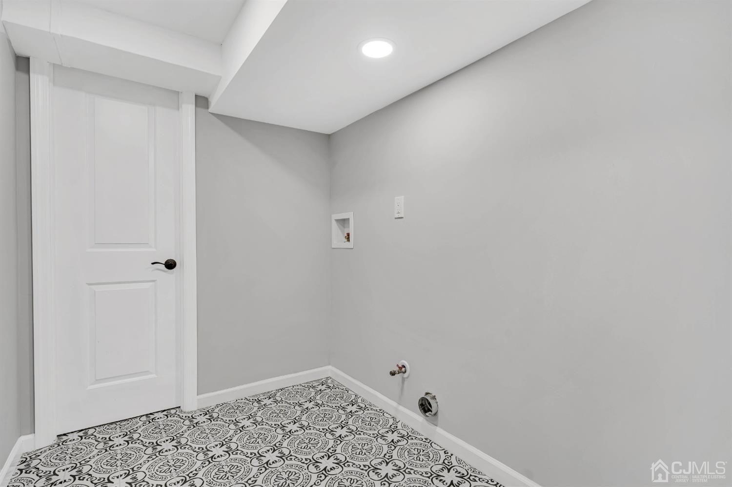 45 Harmon Road Edison, NJ 08837 - Photo 32 of 44 a view of hallway