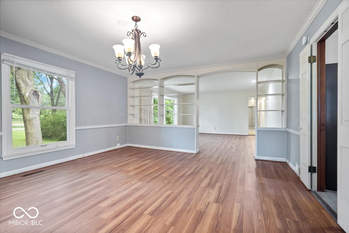 9797 Ditch Road Carmel, IN 46032 - Photo 3 of 30 Gallery Image 3