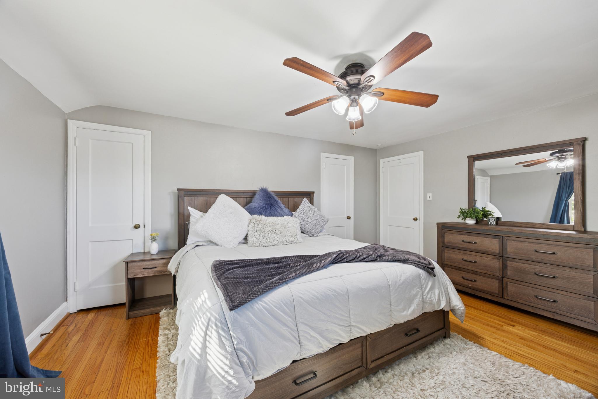 487 East Springfield Road Springfield, PA 19064 - Photo 20 of 29 a bedroom with a bed and window