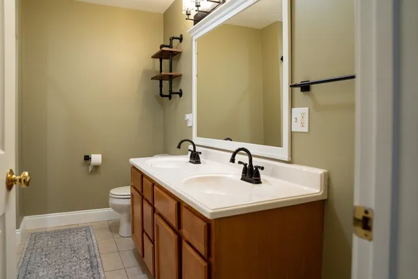 $365,000 | 5065 North Main Street, Unit 2, Fall River, MA 02720