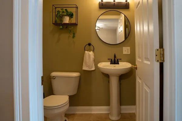 $365,000 | 5065 North Main Street, Unit 2, Fall River, MA 02720