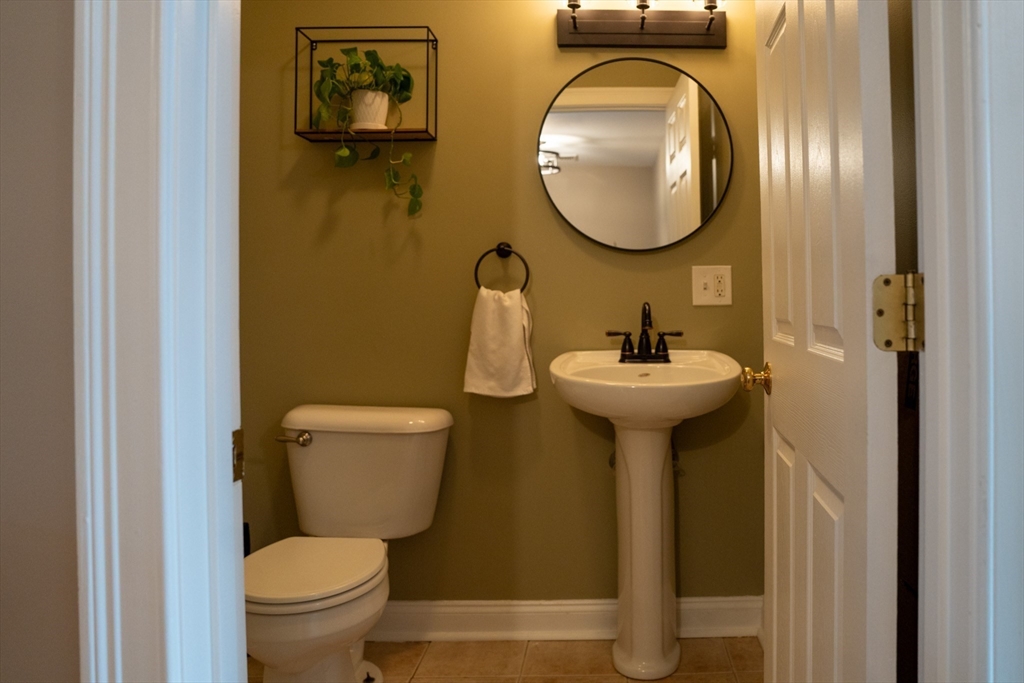 5065 North Main Street, Unit 2 Fall River, MA 02720 - Photo 10 of 32