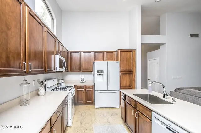 $5,500 | 14436 North 67th Place, Scottsdale, AZ 85254