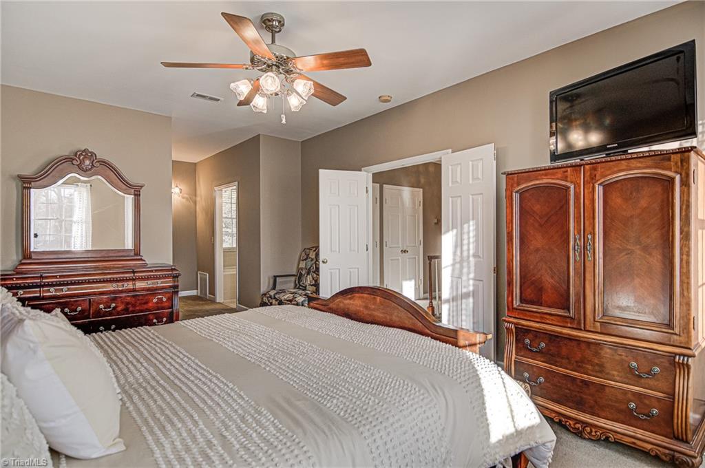 338 Sapphire Valley Drive Winston-Salem, NC 27107 - Photo 30 of 50