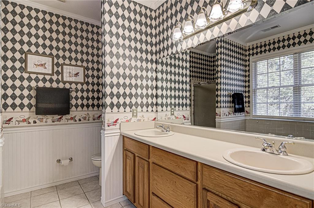 338 Sapphire Valley Drive Winston-Salem, NC 27107 - Photo 32 of 50