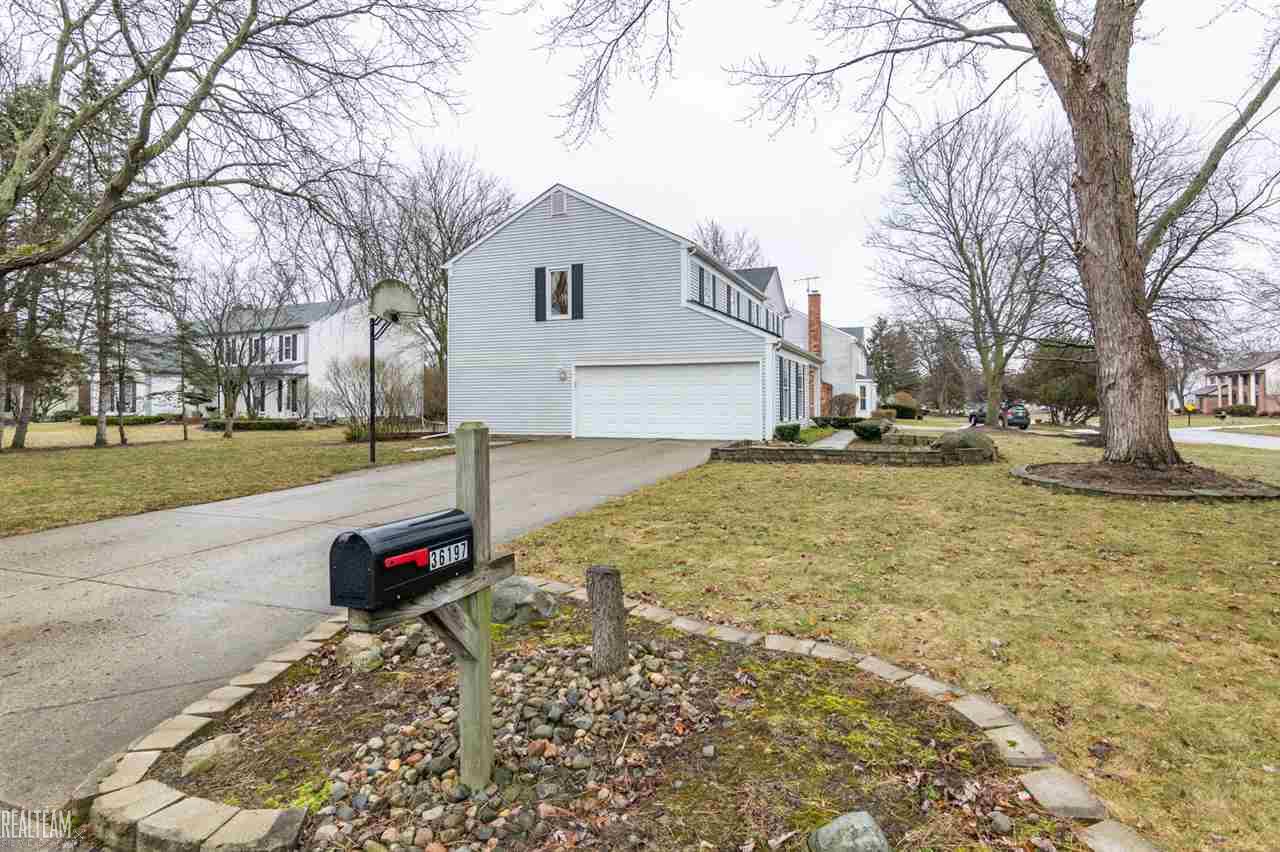 36197 Fredericksburg Road Farmington Hills, MI 48331 - Photo 38 of 40