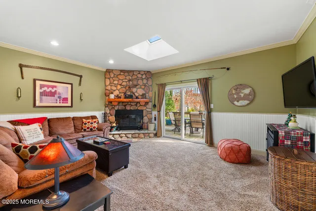 $825,000 | 5 Dorchester Court, Jackson, NJ 08527