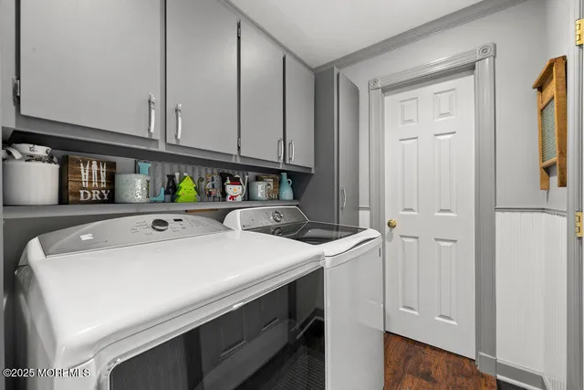 $825,000 | 5 Dorchester Court, Jackson, NJ 08527