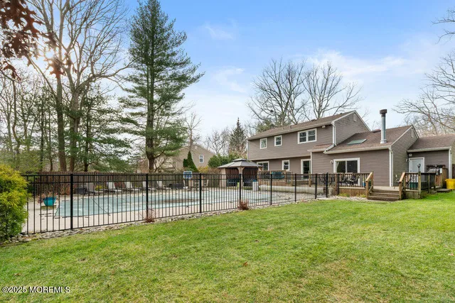 $825,000 | 5 Dorchester Court, Jackson, NJ 08527