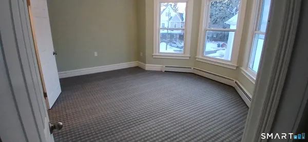 $1,700 | 23 Williams Street, Norwich, CT 06360