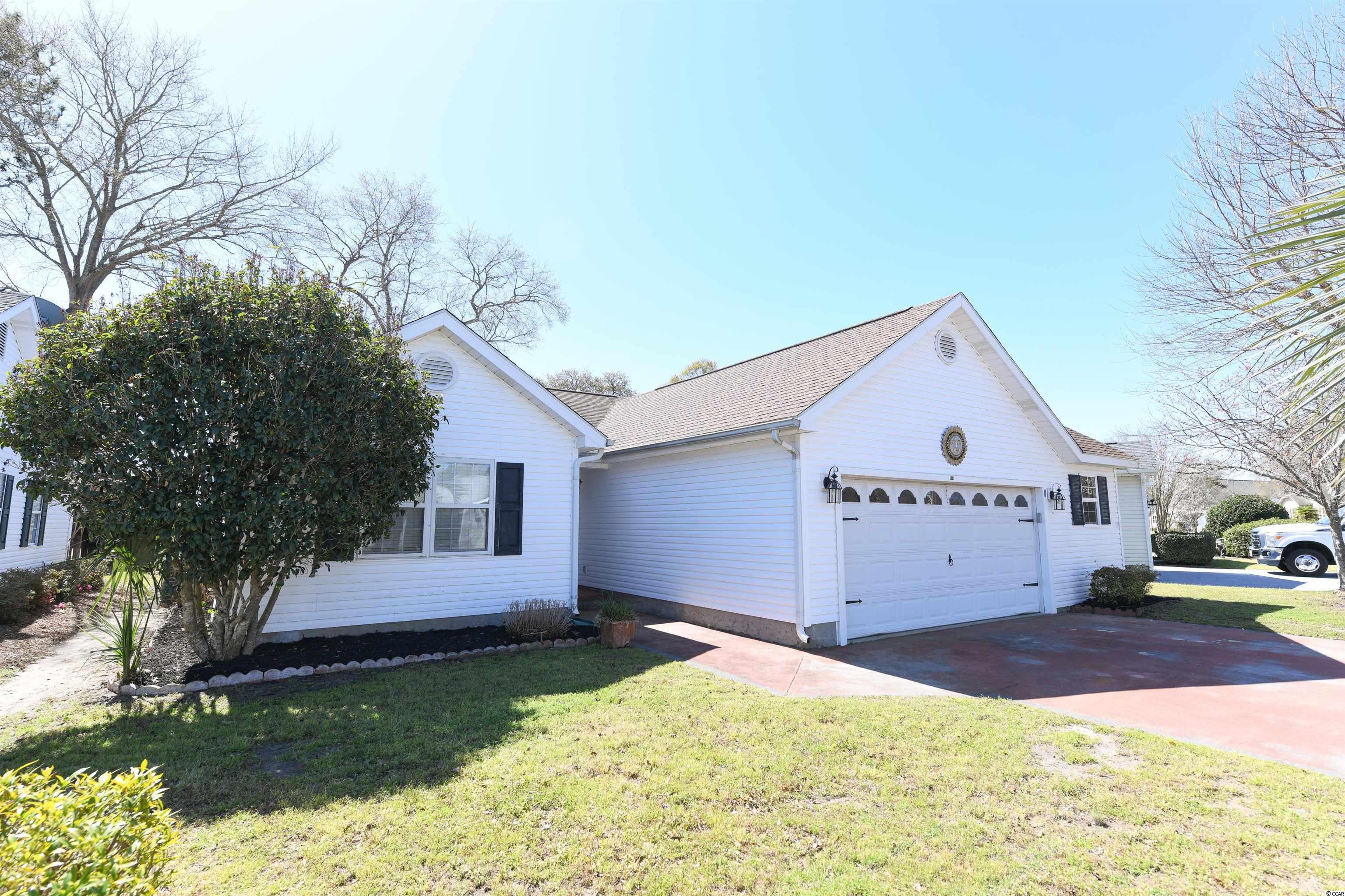 916 Wind Sail Court Murrells Inlet, SC 29576 - Photo 5 of 37 Gallery Image 5