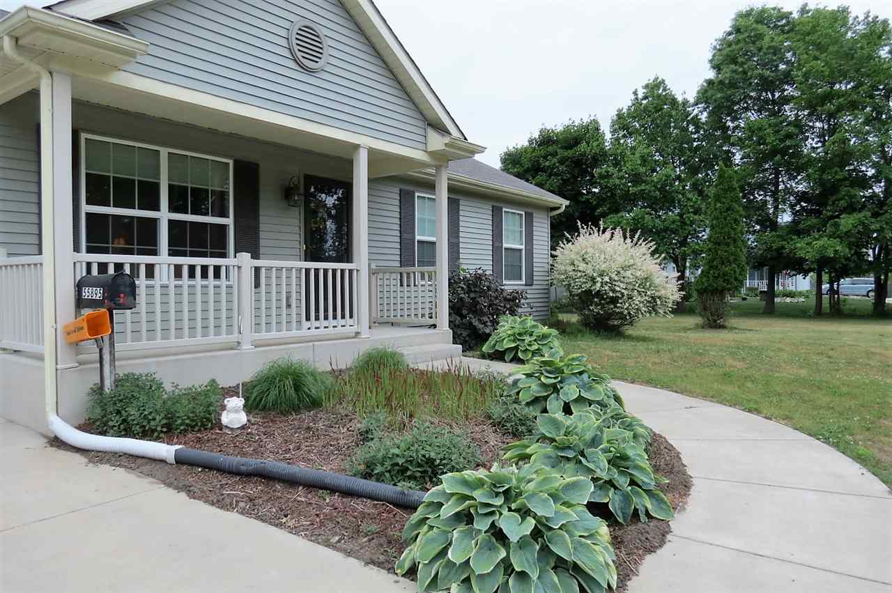 55895 Fir Road Mishawaka, IN 46545 - Photo 2 of 20 Gallery Image 2