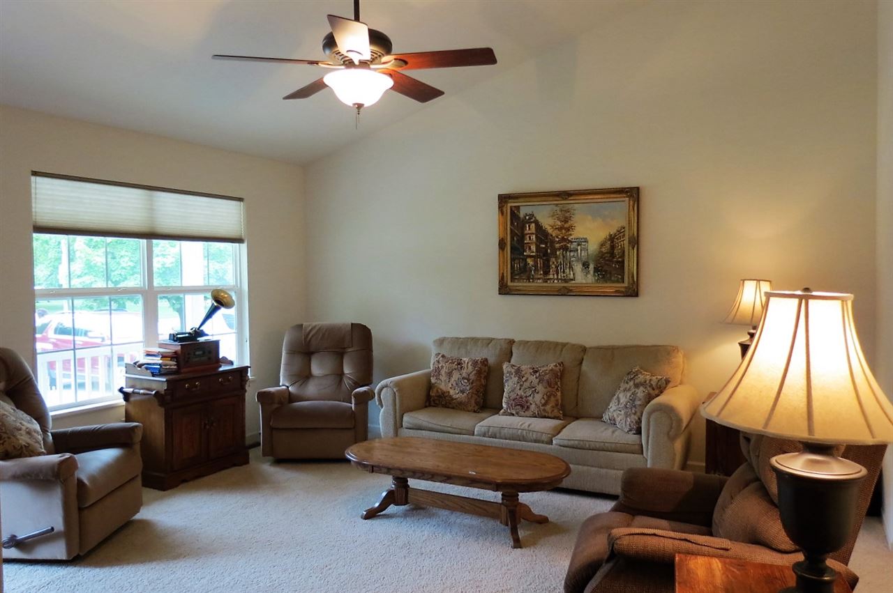55895 Fir Road Mishawaka, IN 46545 - Photo 4 of 20 Gallery Image 4