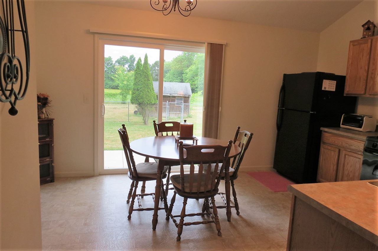 55895 Fir Road Mishawaka, IN 46545 - Photo 6 of 20 Gallery Image 6