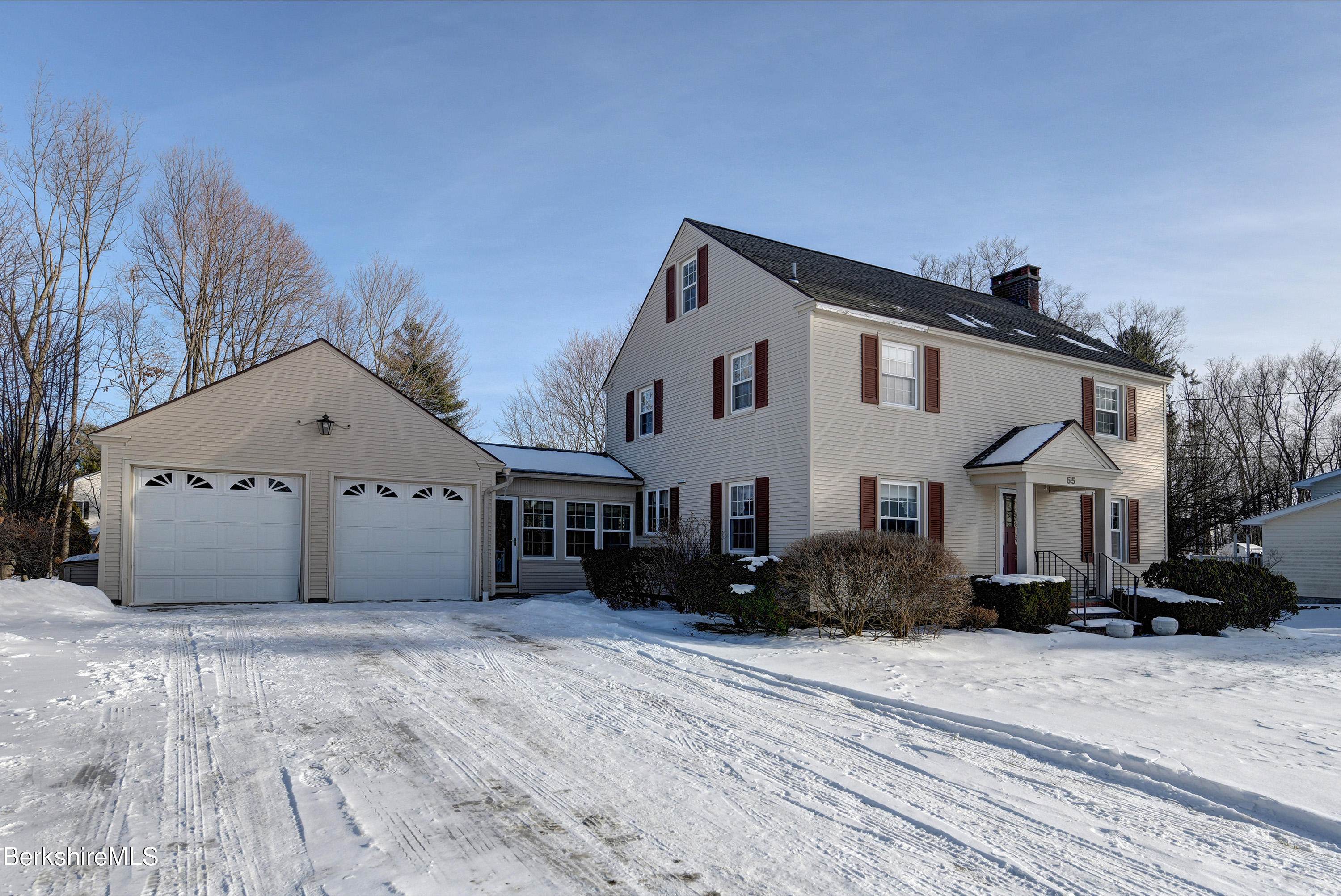 55 Roberta Road Pittsfield, MA 01201 - Photo 3 of 43 Two Car Attached Garage