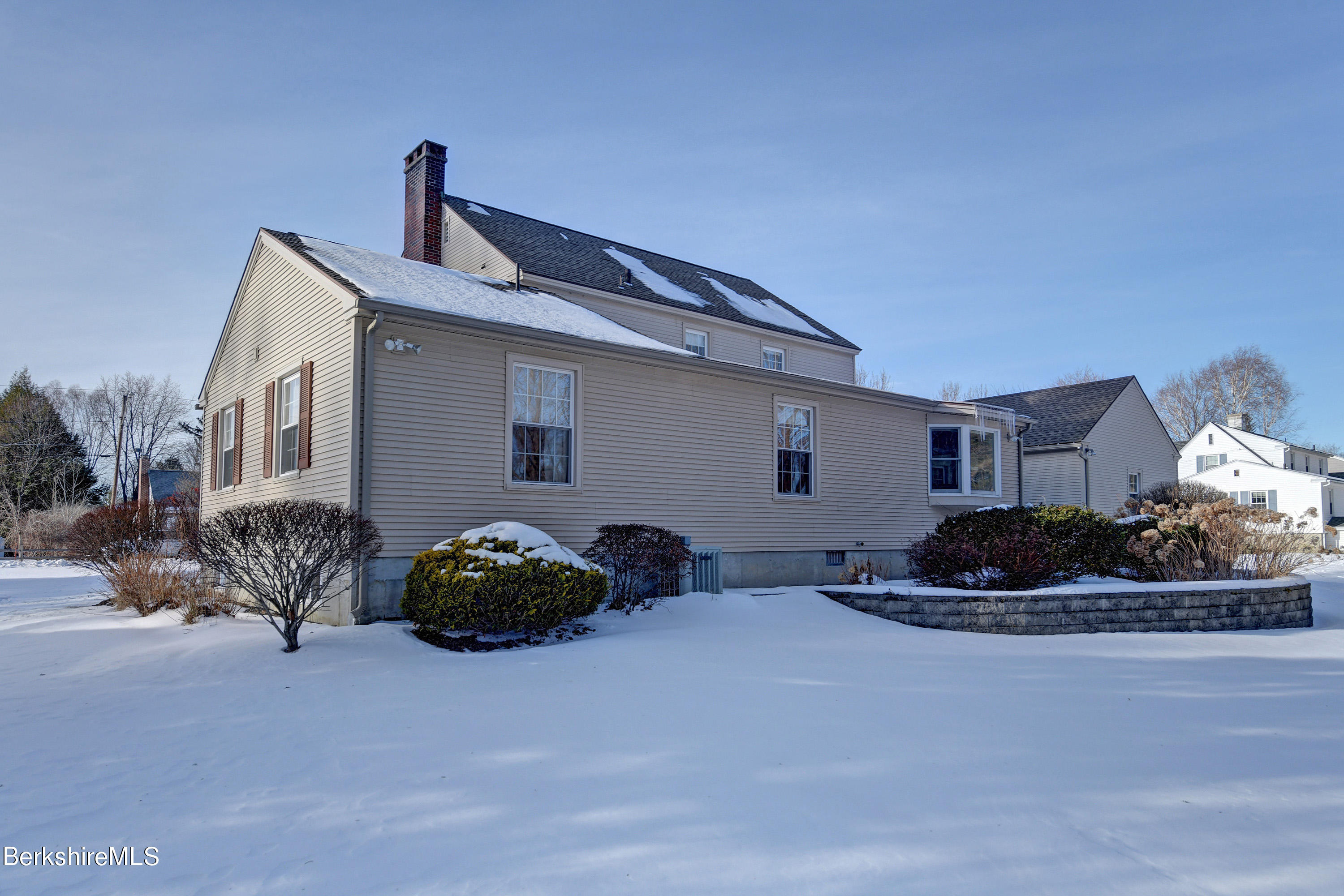 55 Roberta Road Pittsfield, MA 01201 - Photo 39 of 43 Reear View