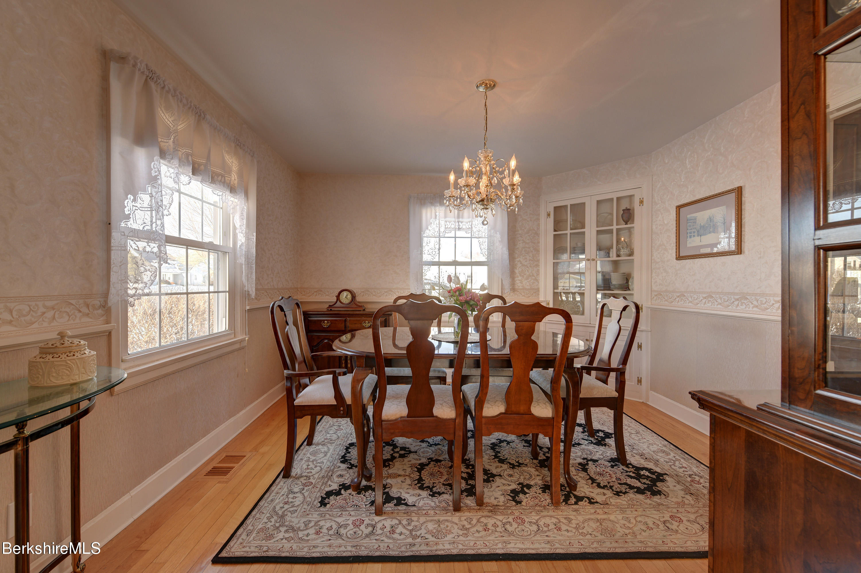 55 Roberta Road Pittsfield, MA 01201 - Photo 8 of 43 Formal Dining