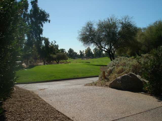 7525 East Gainey Ranch Road, Unit 111 Scottsdale, AZ 85258 - Photo 18 of 38 GOLF COURSE BY COMMUNITY POOL AREA