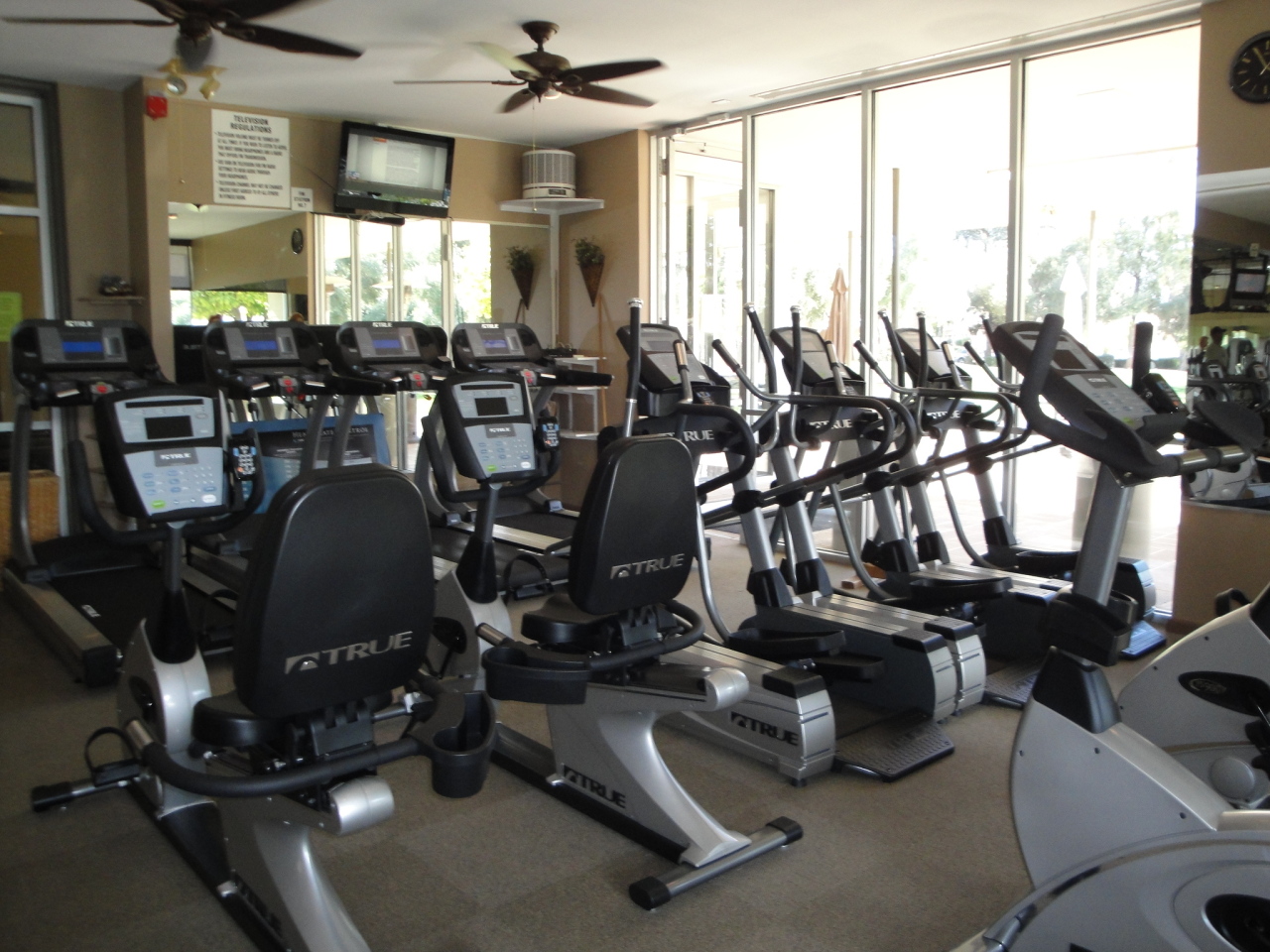 7525 East Gainey Ranch Road, Unit 111 Scottsdale, AZ 85258 - Photo 20 of 38 GAINEY FITNESS CENTER