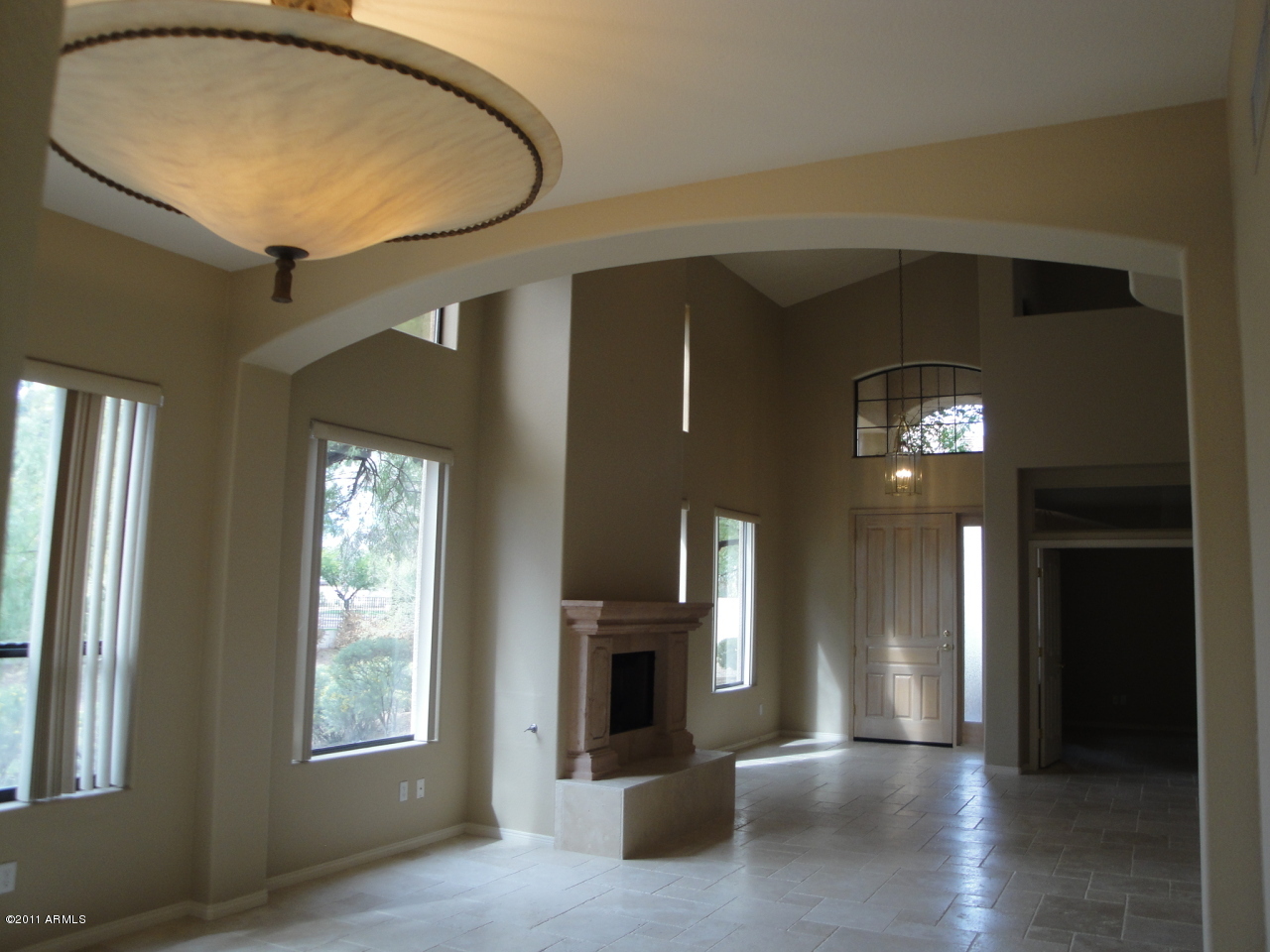 7525 East Gainey Ranch Road, Unit 111 Scottsdale, AZ 85258 - Photo 27 of 38 End Unit w Lots of Light