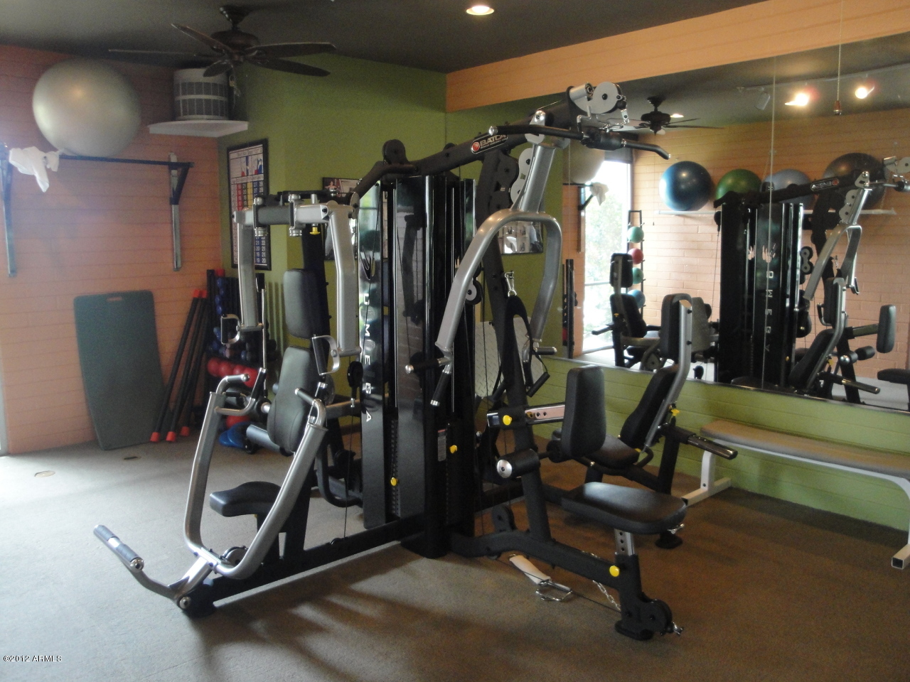 7525 East Gainey Ranch Road, Unit 111 Scottsdale, AZ 85258 - Photo 36 of 38 Gym