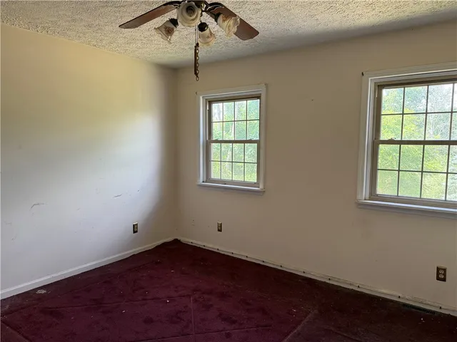 $150,001 | 4265 South Holley Road, Clarendon, NY 14470