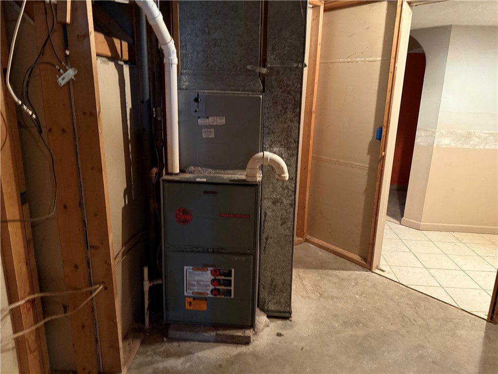 4265 South Holley Road Clarendon, NY 14470 - Photo 17 of 20 Furnace