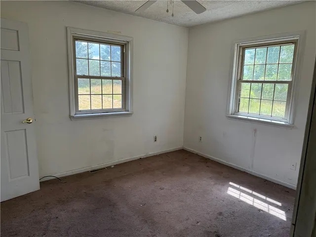 $150,001 | 4265 South Holley Road, Clarendon, NY 14470