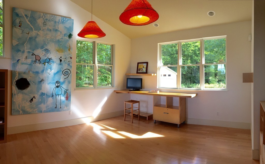 137 Dry Hill Road Montague, MA 01351 - Photo 19 of 28 Gallery Image 19