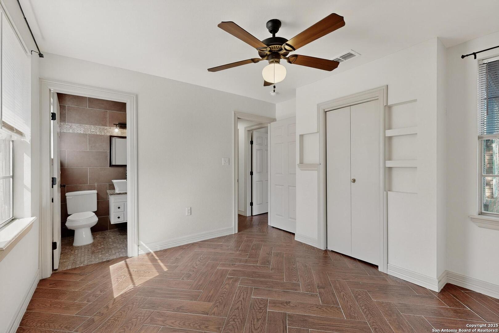 7140 Tree Bend Street China Grove, TX 78263 - Photo 23 of 49 a view of a livingroom with a ceiling fan