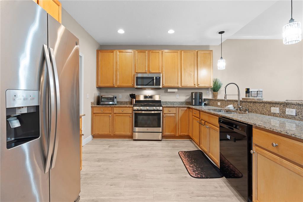 2353 Max Court New Port Richey, FL 34655 - Photo 8 of 49