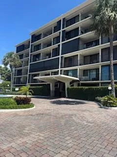 $789,000 | 225 South Beach Road, Unit 205, Jupiter, FL 33469