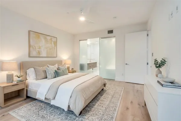 $11,500 | 3130 North Harwood Street, Unit 2606, Dallas, TX 75201