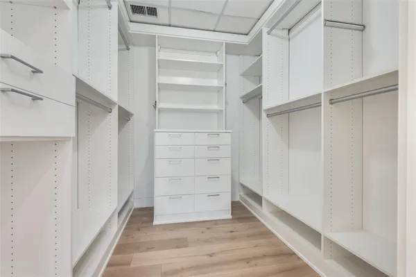 $11,500 | 3130 North Harwood Street, Unit 2606, Dallas, TX 75201