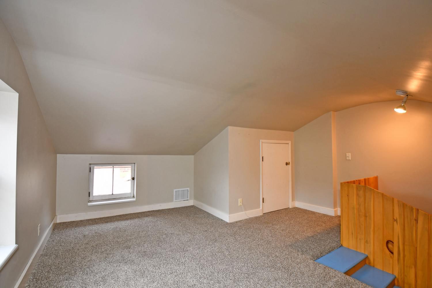 1306 Spring Street Cincinnati, OH 45202 - Photo 34 of 43