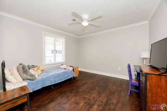 $273,000 | 423 Avenue East, Port Allen, LA 70767