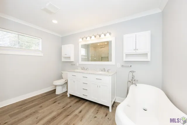 $273,000 | 423 Avenue East, Port Allen, LA 70767