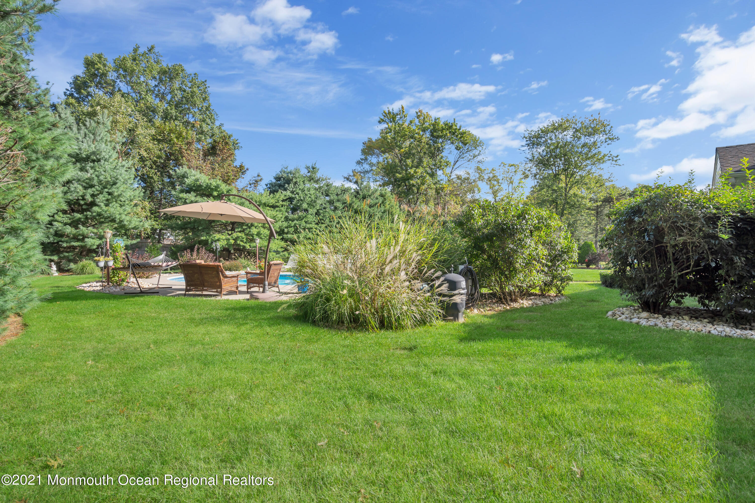 843 Nutswamp Road Red Bank, NJ 07701 - Photo 62 of 92 067_dsc09414_1